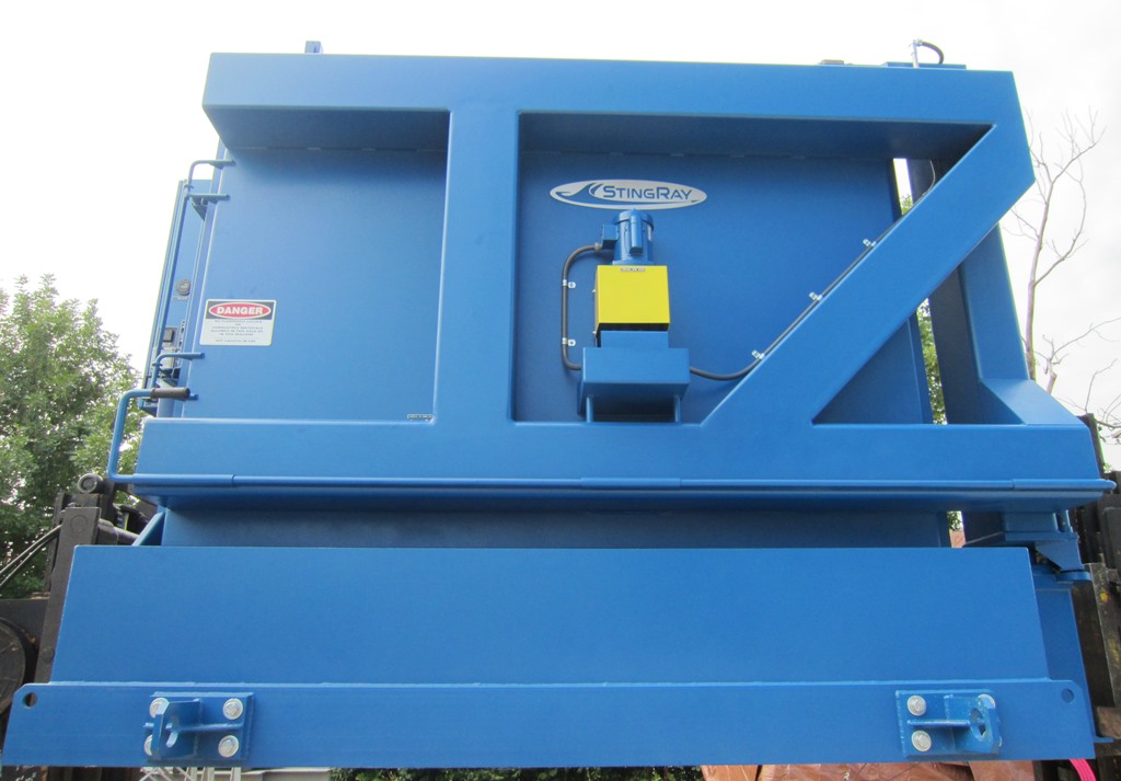 Industrial Heavy Duty Parts Washer by StingRay for Oil Drilling Equipment Components